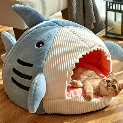 Shark-Shaped Enclosed Winter Pet Bed for Cats and Dogs
